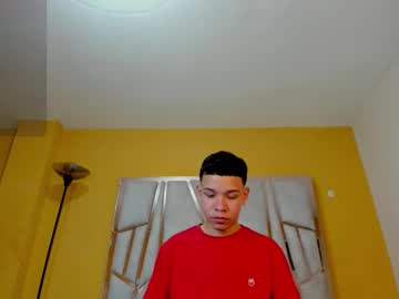 Ronnie_Hm Chaturbate stream image from August 06, 2025