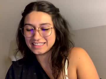 Pookie_Putang Chaturbate stream image from August 06, 2025