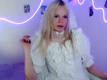 Emily_Nyaffe123 Chaturbate stream image from August 07, 2025