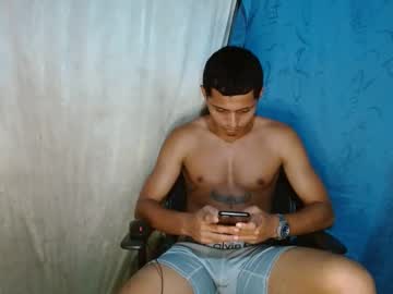 Lil_Condor_Baby Chaturbate stream image from August 07, 2025