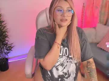 Lorraine__V Chaturbate stream image from August 07, 2025
