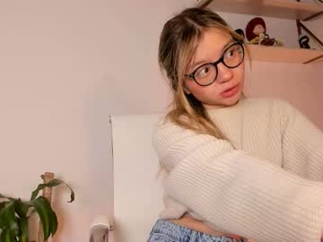 Hailey_Firee Chaturbate stream image from August 07, 2025