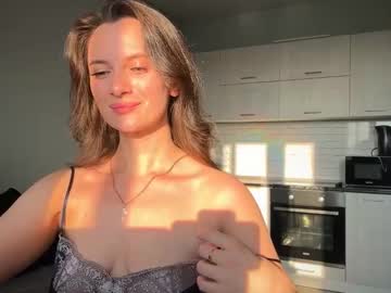 Luna_Raee Chaturbate stream image from August 07, 2025