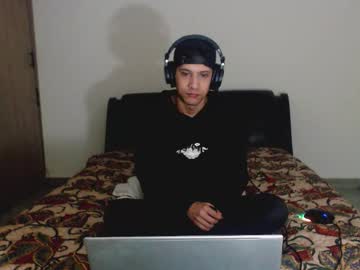 Bladetrinit Chaturbate stream image from August 07, 2025