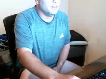 Goleafzgo Chaturbate stream image from August 07, 2025