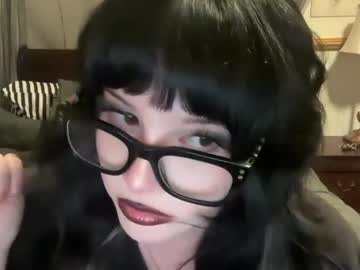 Lottiepoppie Chaturbate stream image from August 07, 2025