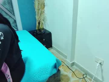 Valerigallardo Chaturbate stream image from August 07, 2025