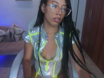 Raven_Stonee Chaturbate stream image from August 07, 2025