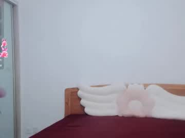 Acynthia Chaturbate stream image from August 07, 2025