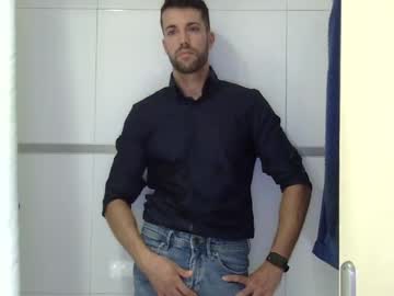 Angell102890 Chaturbate stream image from August 07, 2025