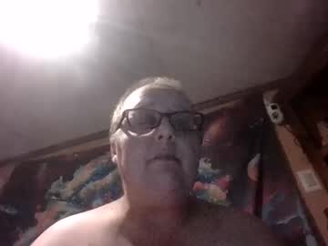 Keewee2013 Chaturbate stream image from August 07, 2025