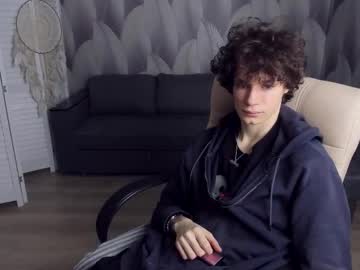 Edvardblare Chaturbate stream image from August 07, 2025