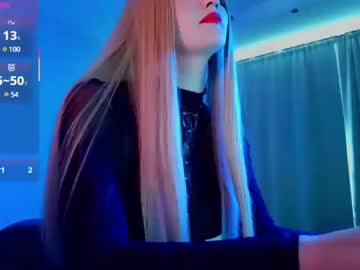 Lunaxloverx Chaturbate stream image from August 07, 2025