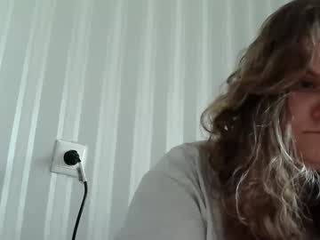 Oliviaermesx Chaturbate stream image from August 07, 2025