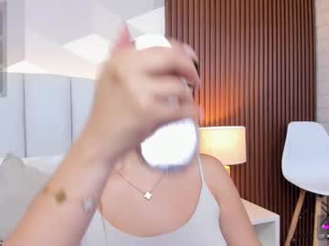 Julietasantos__ Chaturbate stream image from August 07, 2025
