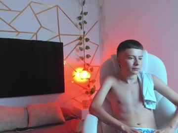 Nascary_Fox Chaturbate stream image from August 07, 2025