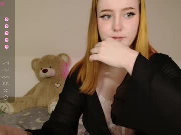 Mia_Wellis Chaturbate stream image from August 07, 2025