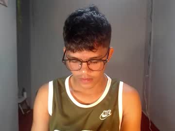 Dynamicdoug_24 Chaturbate stream image from August 07, 2025