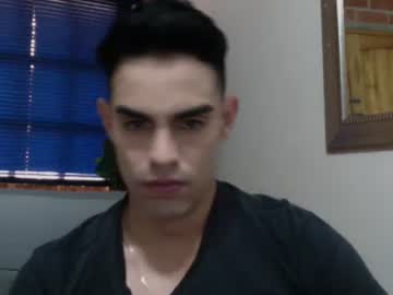 Liiam_Collins Chaturbate stream image from August 07, 2025