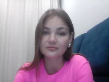 Loviesimone Chaturbate stream image from August 07, 2025