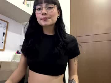 Emi_Miaw Chaturbate stream image from August 08, 2025