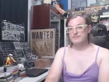 Muziknerd Chaturbate stream image from August 08, 2025
