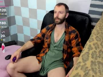 Redunjohn Chaturbate stream image from August 08, 2025