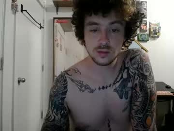 Braindeadbunny Chaturbate stream image from August 08, 2025