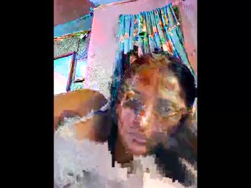 Wowpussy4u Chaturbate stream image from August 08, 2025