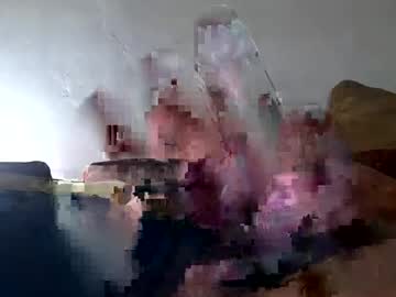 Mckenzie9009 Chaturbate stream image from August 08, 2025