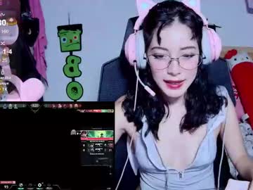 Yuna_Pink666 Chaturbate stream image from August 08, 2025