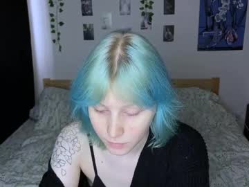 Blue_Colada Chaturbate stream image from August 08, 2025