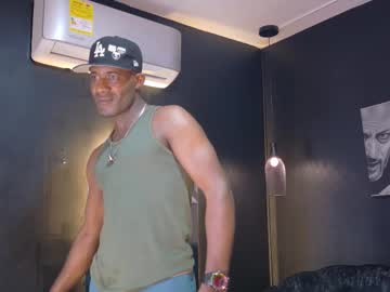 Wills_Gross Chaturbate stream image from August 08, 2025