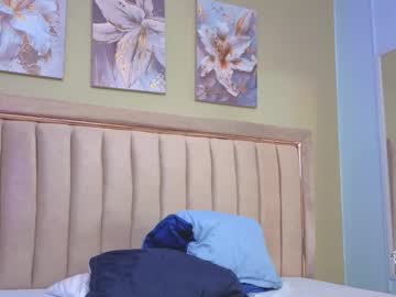 Lyl_Cristal Chaturbate stream image from August 08, 2025