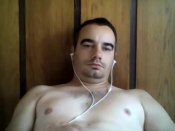 Lukixxxx Chaturbate stream image from August 08, 2025