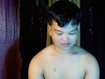 Rnl_Cum Chaturbate stream image from August 08, 2025
