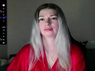 Amalerube Chaturbate stream image from August 08, 2025