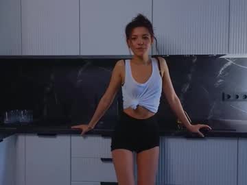 Hottie0kattie Chaturbate stream image from August 08, 2025