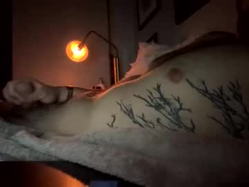 Tonnyya Chaturbate stream image from August 08, 2025