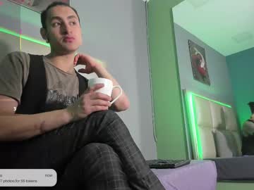 Tommycollinss Chaturbate stream image from August 08, 2025