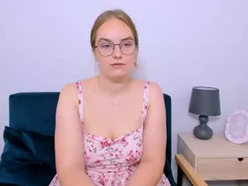 Alicesensitive Chaturbate stream image from August 08, 2025