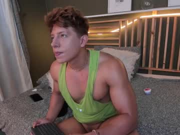 Arnoldtaylor Chaturbate stream image from August 08, 2025
