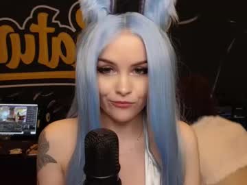 Jadebunnie Chaturbate stream image from August 08, 2025