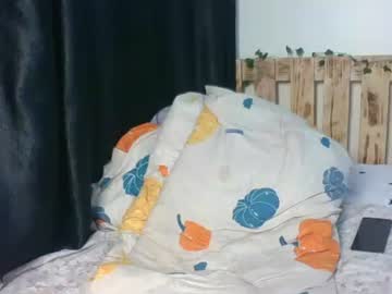 Onemorecumm_ Chaturbate stream image from August 08, 2025