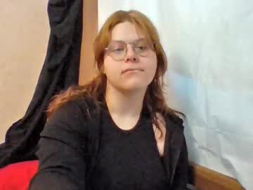 Pixiedare Chaturbate stream image from August 08, 2025