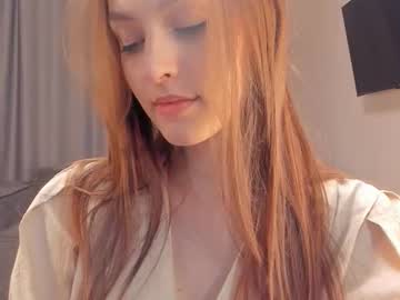 Gildedkitten Chaturbate stream image from August 08, 2025