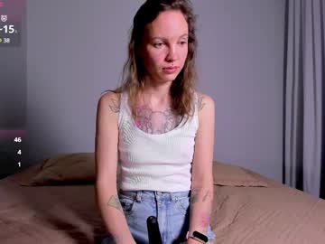 Holly_Coleman Chaturbate stream image from August 08, 2025