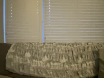 Skylamx Chaturbate stream image from August 08, 2025