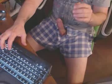Frostcumm Chaturbate stream image from August 08, 2025