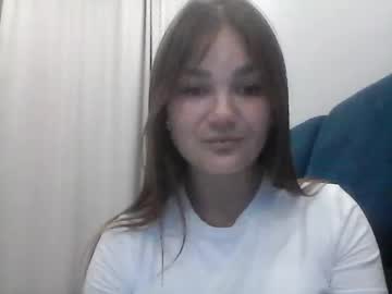 Loviesimone Chaturbate stream image from August 08, 2025